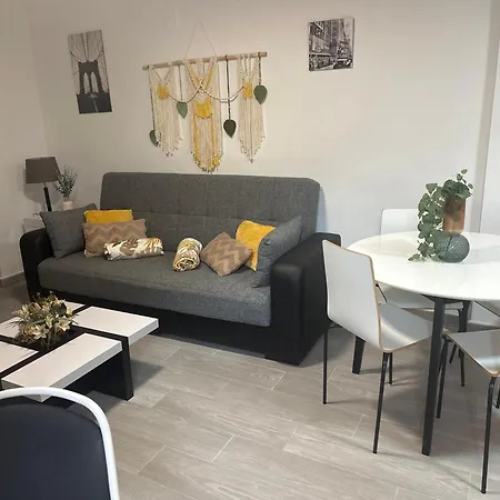 Espectacular Loft Con Piscina Comunitaria Junto Al Mar Apartment Malaga